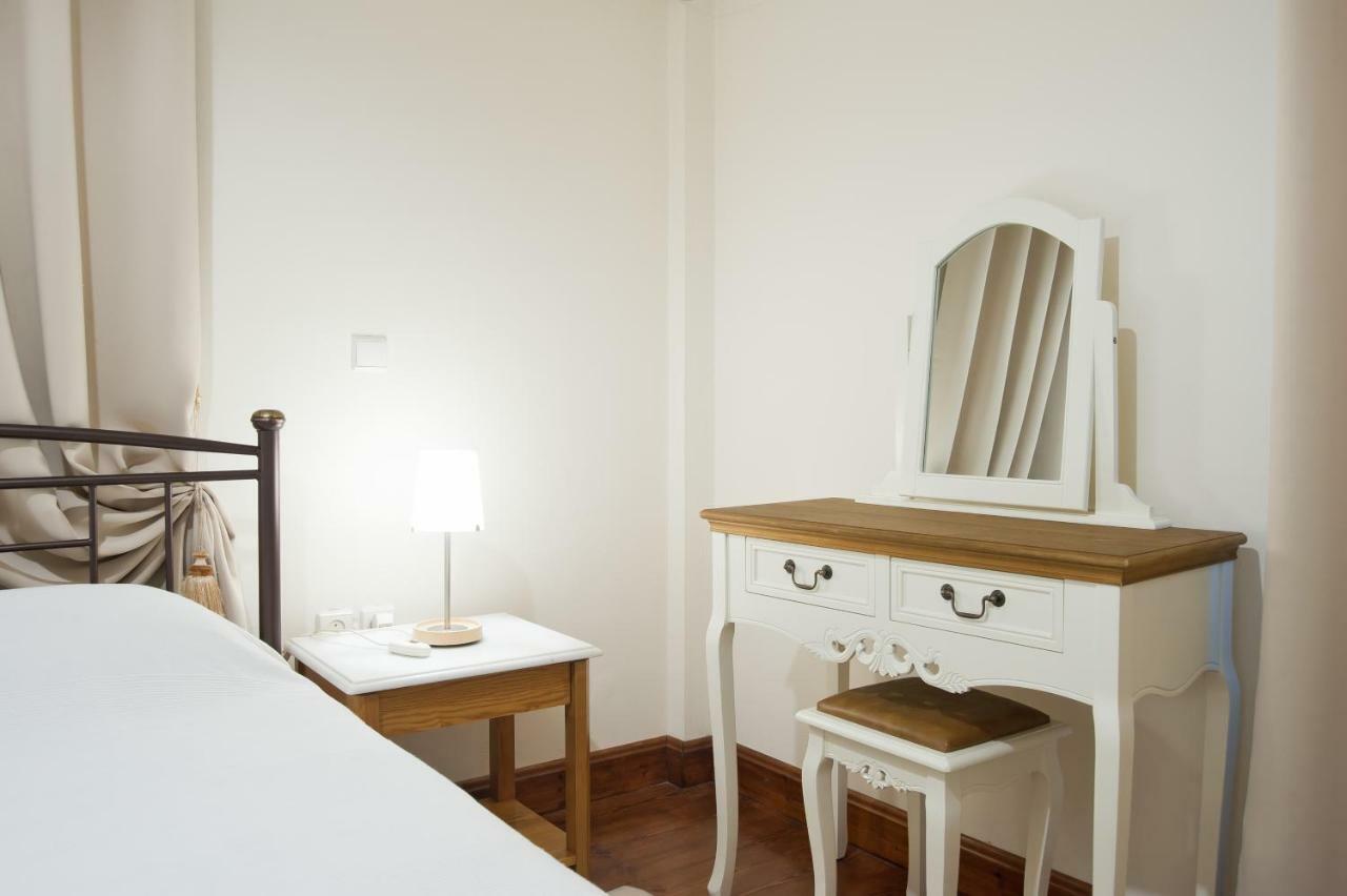 Elia Apartments Chrisso Дельфы Экстерьер фото